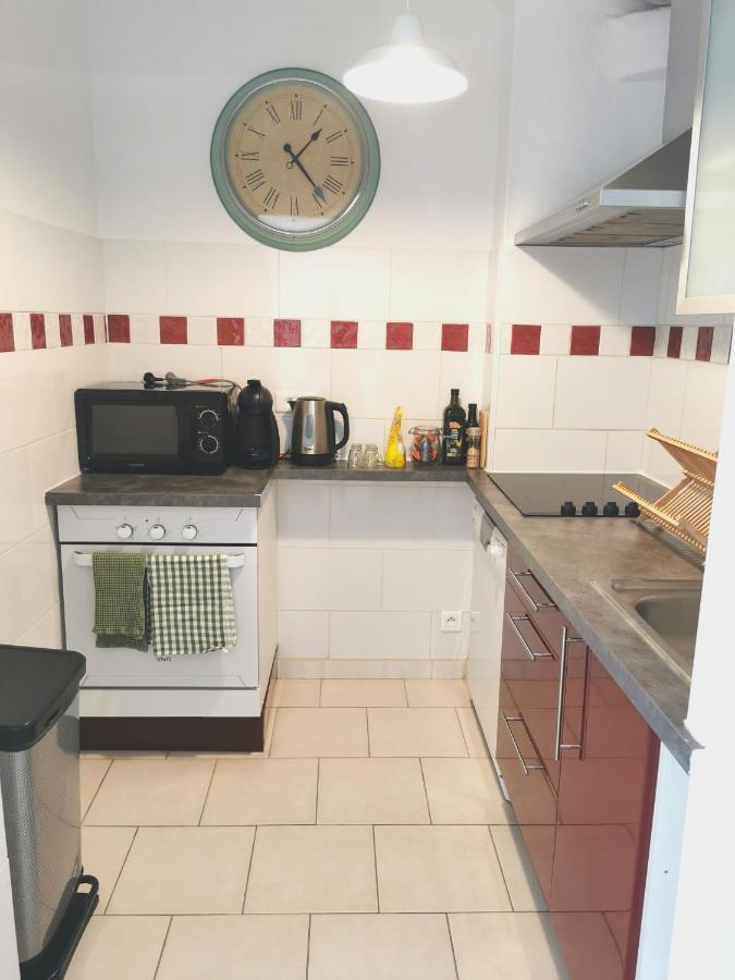 Plage Des Chalets Appartement T2+Terrasse Gruissan Bagian luar foto
