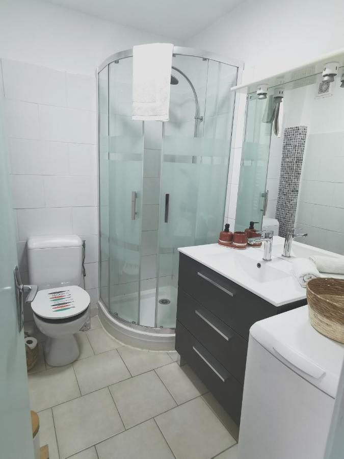 Plage Des Chalets Appartement T2+Terrasse Gruissan Bagian luar foto